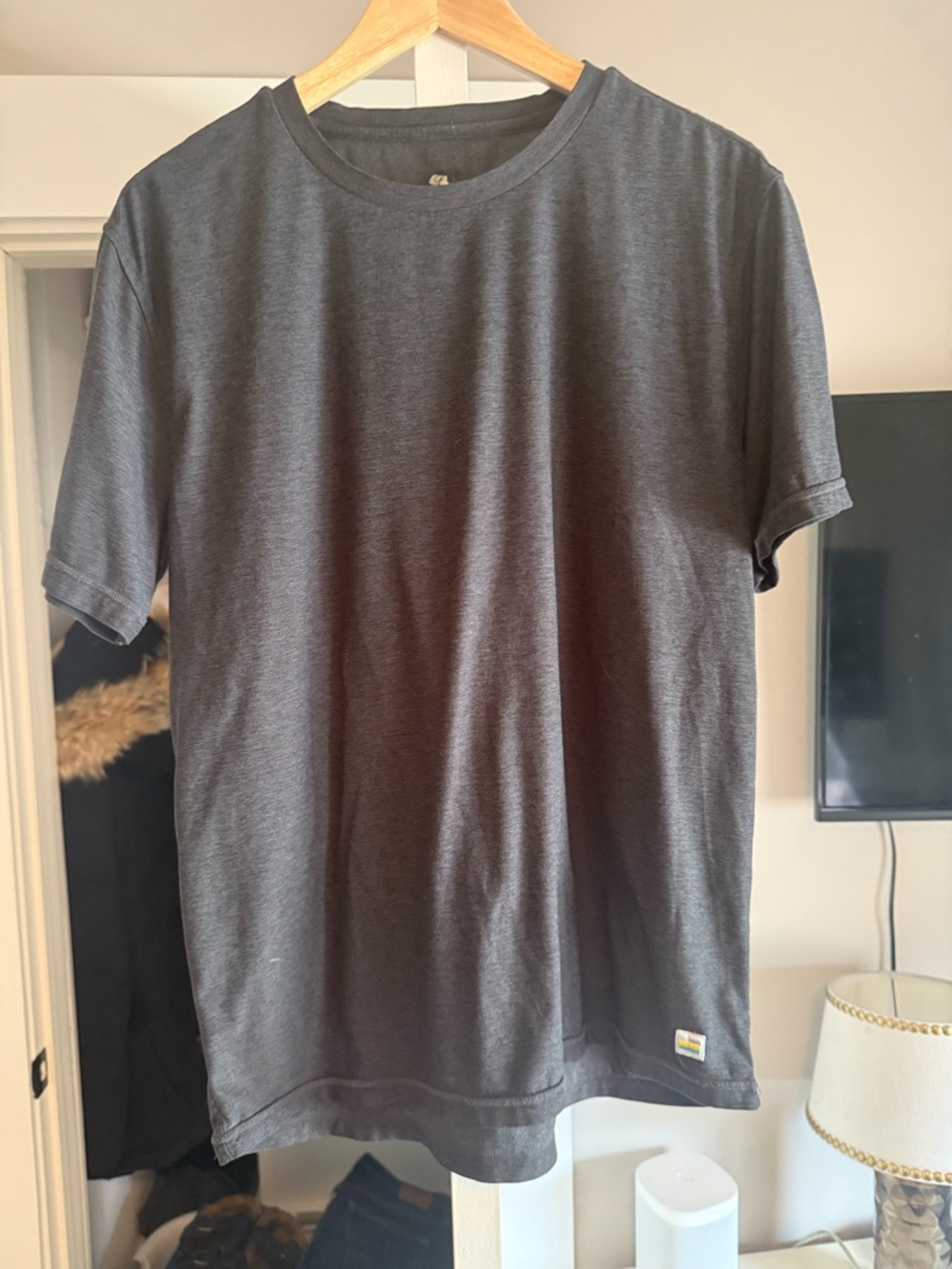 Vuori Charcoal Crewneck Short Sleeve T-Shirt